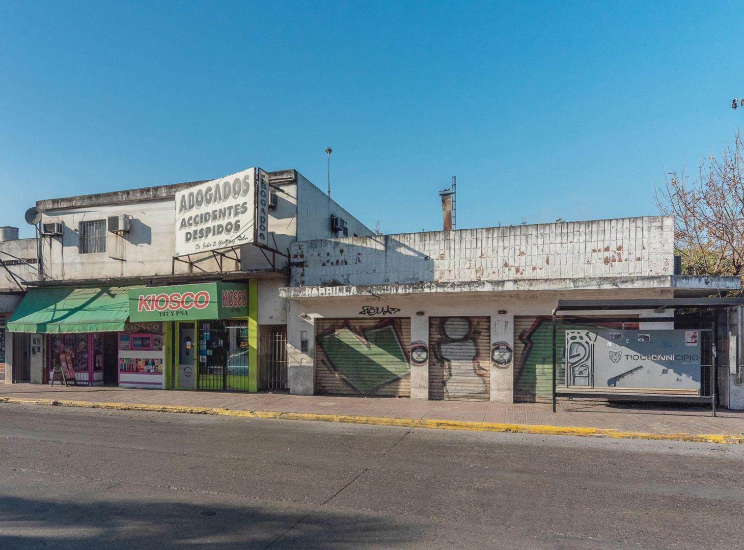 Foto de Venta edif. bloque H. Irigoyen y Panamericana, imagen 3