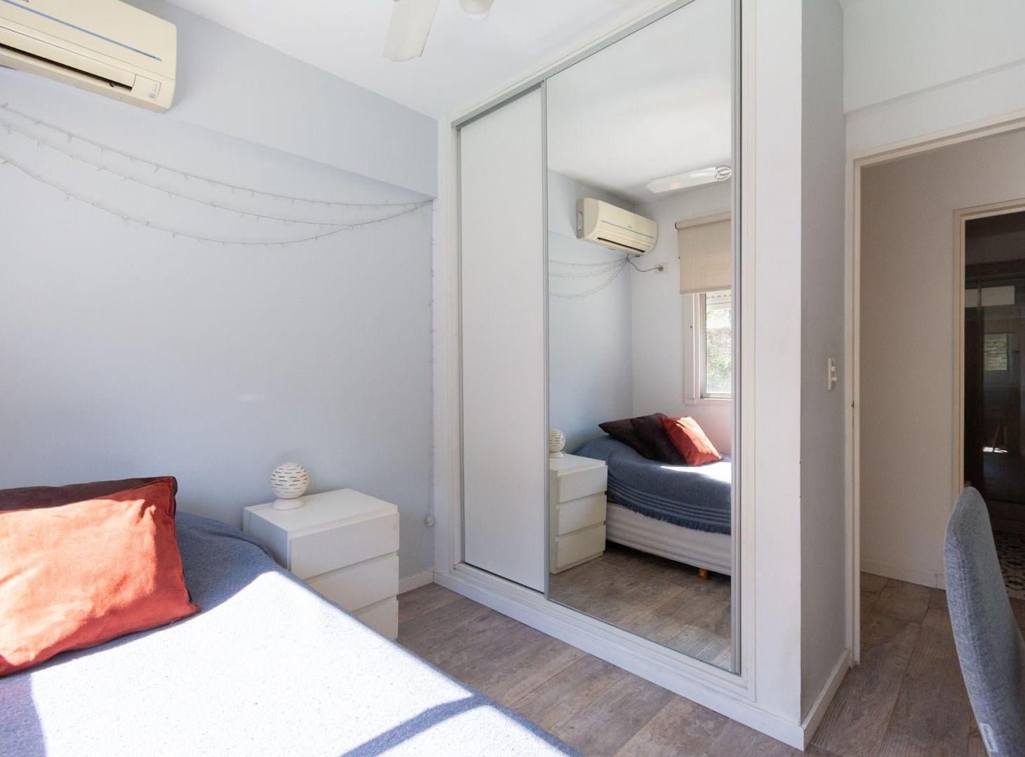 Foto de VENTA DEPTO 4 AMB FLORES BALCÓN A PULMÓN VERDE, imagen 2