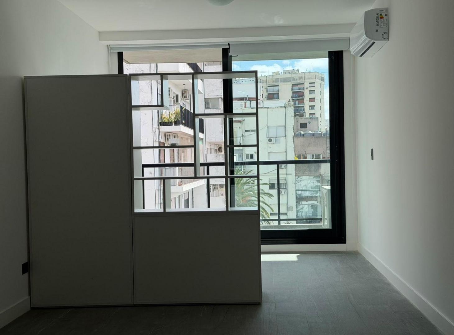 Foto de ALQUILER MONOAMBIENTE EN BARRIO NORTE BALCON, imagen 2