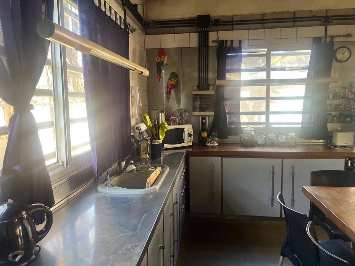 Foto de Venta casa de 6 ambientes con pileta en El Talar, imagen 5