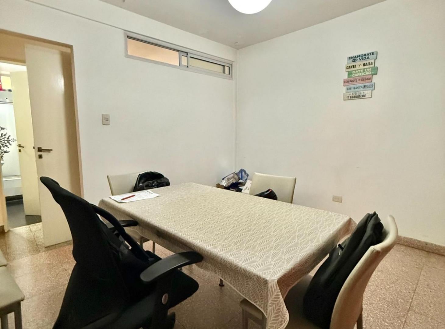 Foto de VENTA DEPTO 3 AMBIENTES SAN TELMO, imagen 1