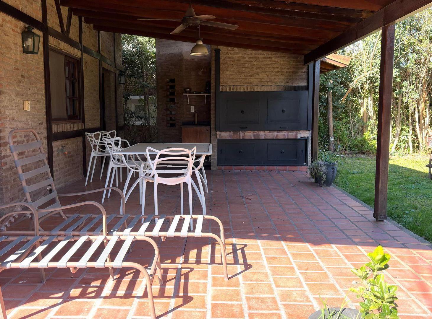 Foto de Venta Casa Praderas de Lujan 4 amb Pileta, imagen 4