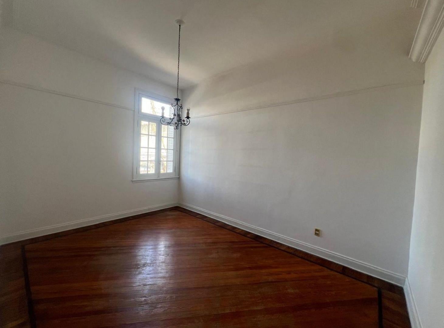 Foto de VENTA Depto. 4 Ambientes-LUMINOSO/MUY BUEN ESTADO, imagen 4