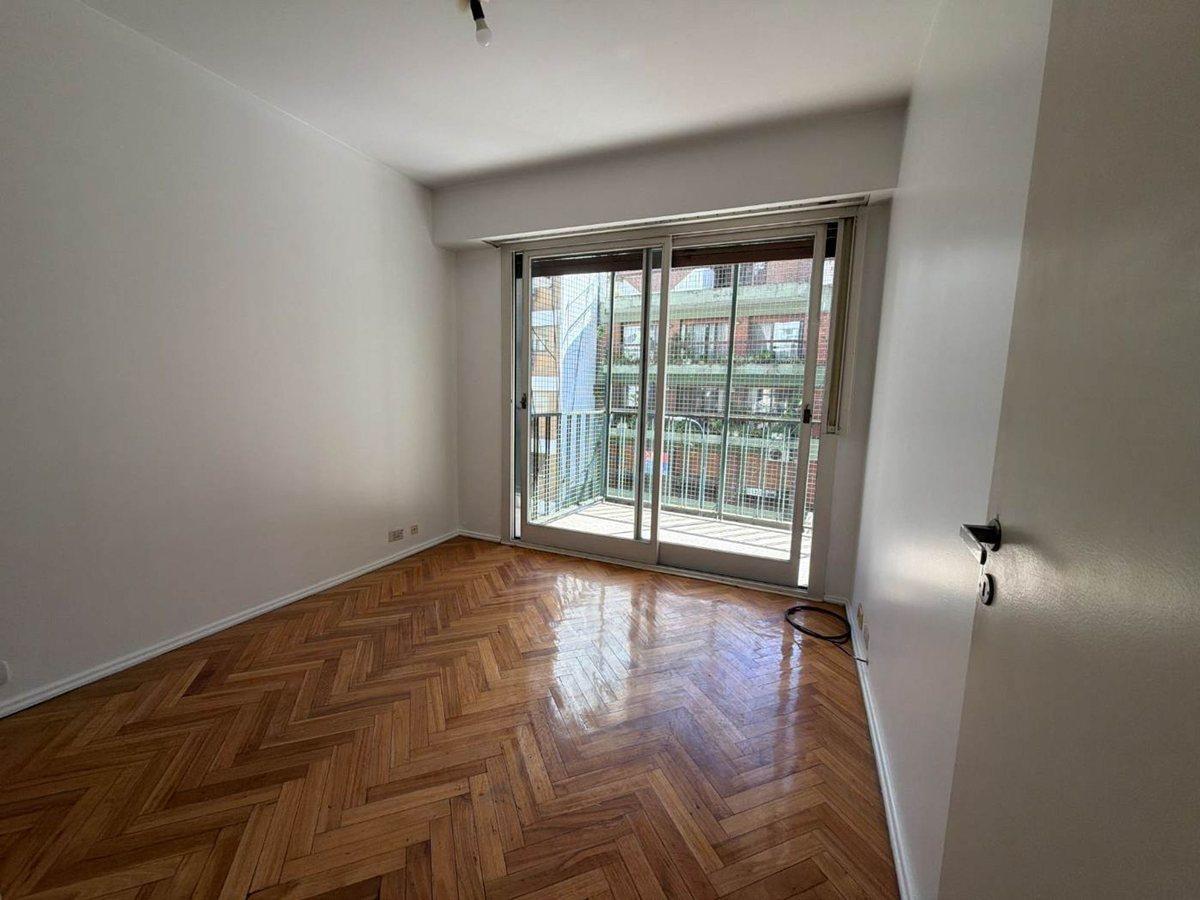 Foto de ALQUILER 4 Ambientes con GRAN BALCON TERRAZA!, imagen 2