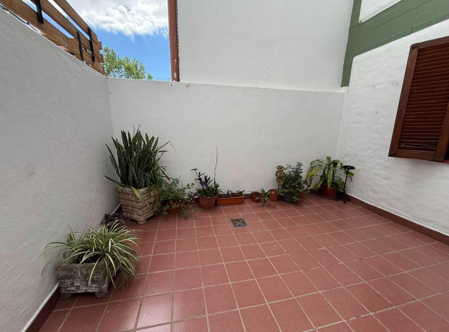 Foto de VENTA DEPTO 2 AMBIENTES CON PATIO NUÑEZ, imagen 4