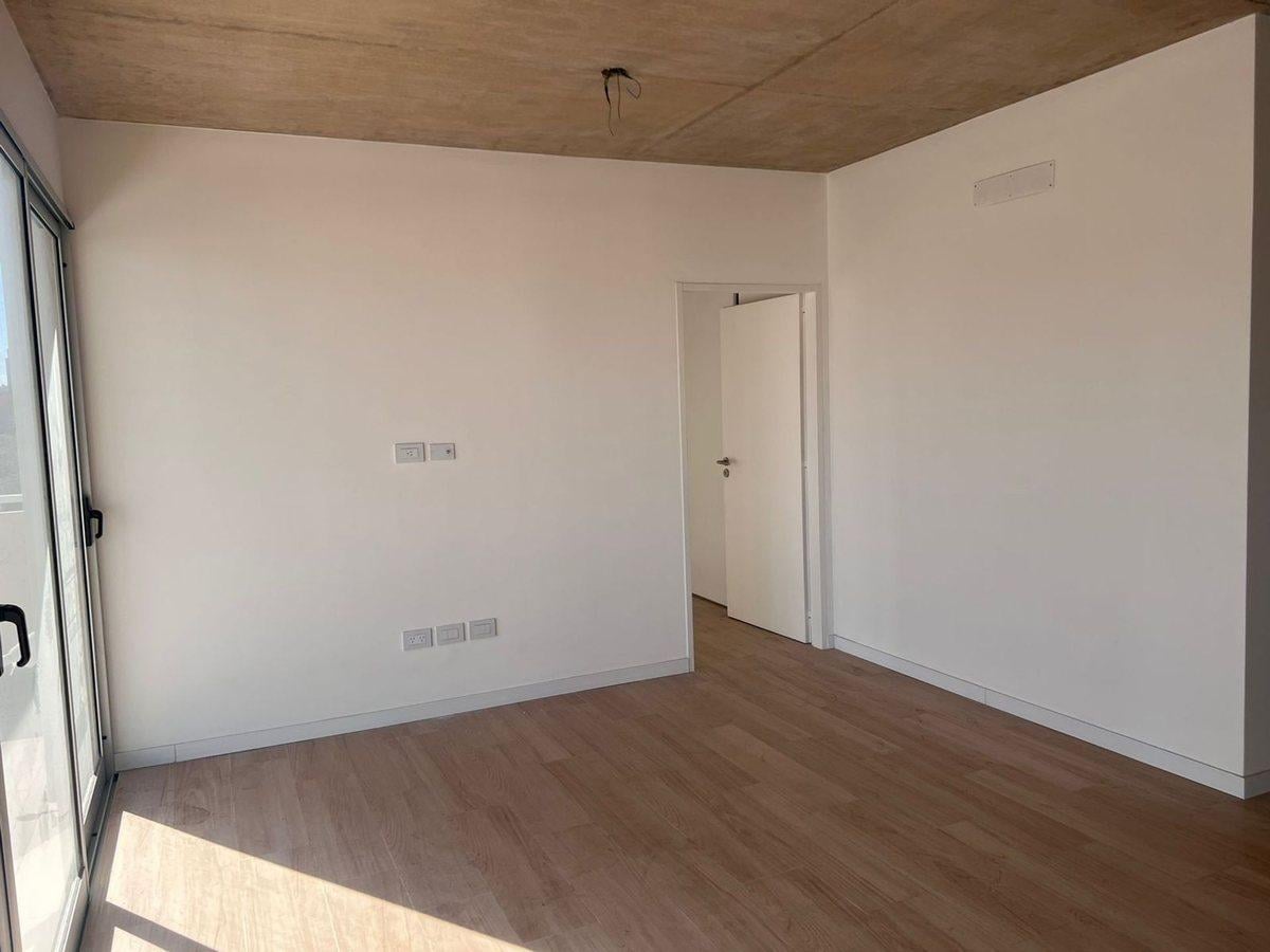 Foto de Venta Departamento 2 Amb balcón Flores Con Cochera, imagen 5