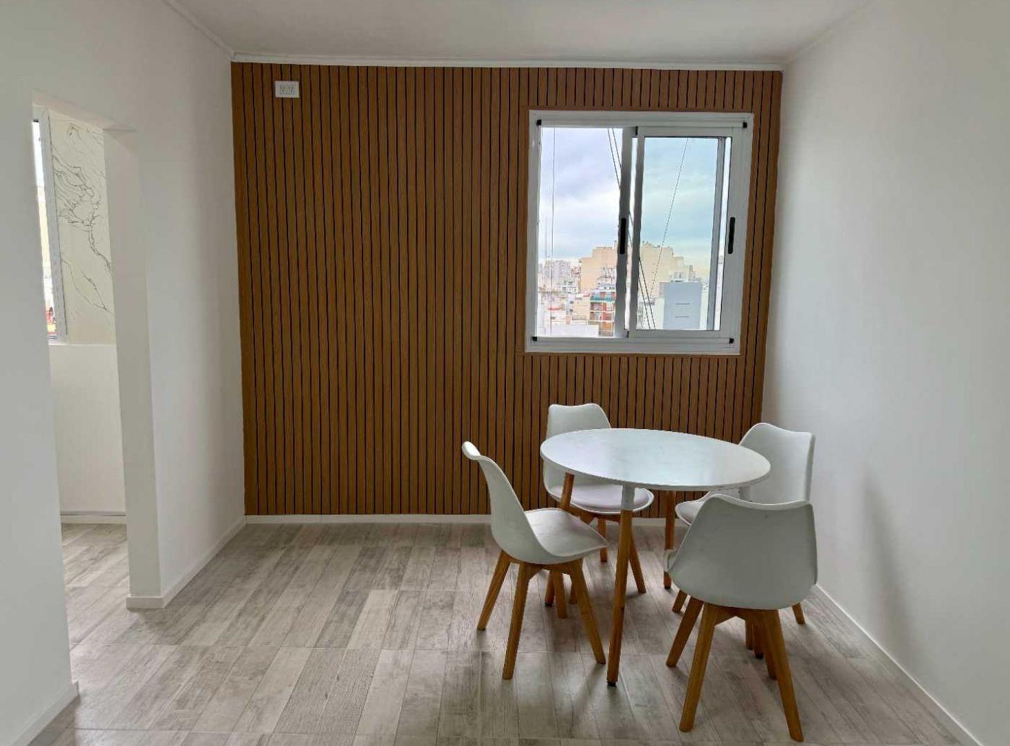 Foto de VENTA DEPTO 2 AMBIENTES REFACCIONADO CABALLITO, imagen 1