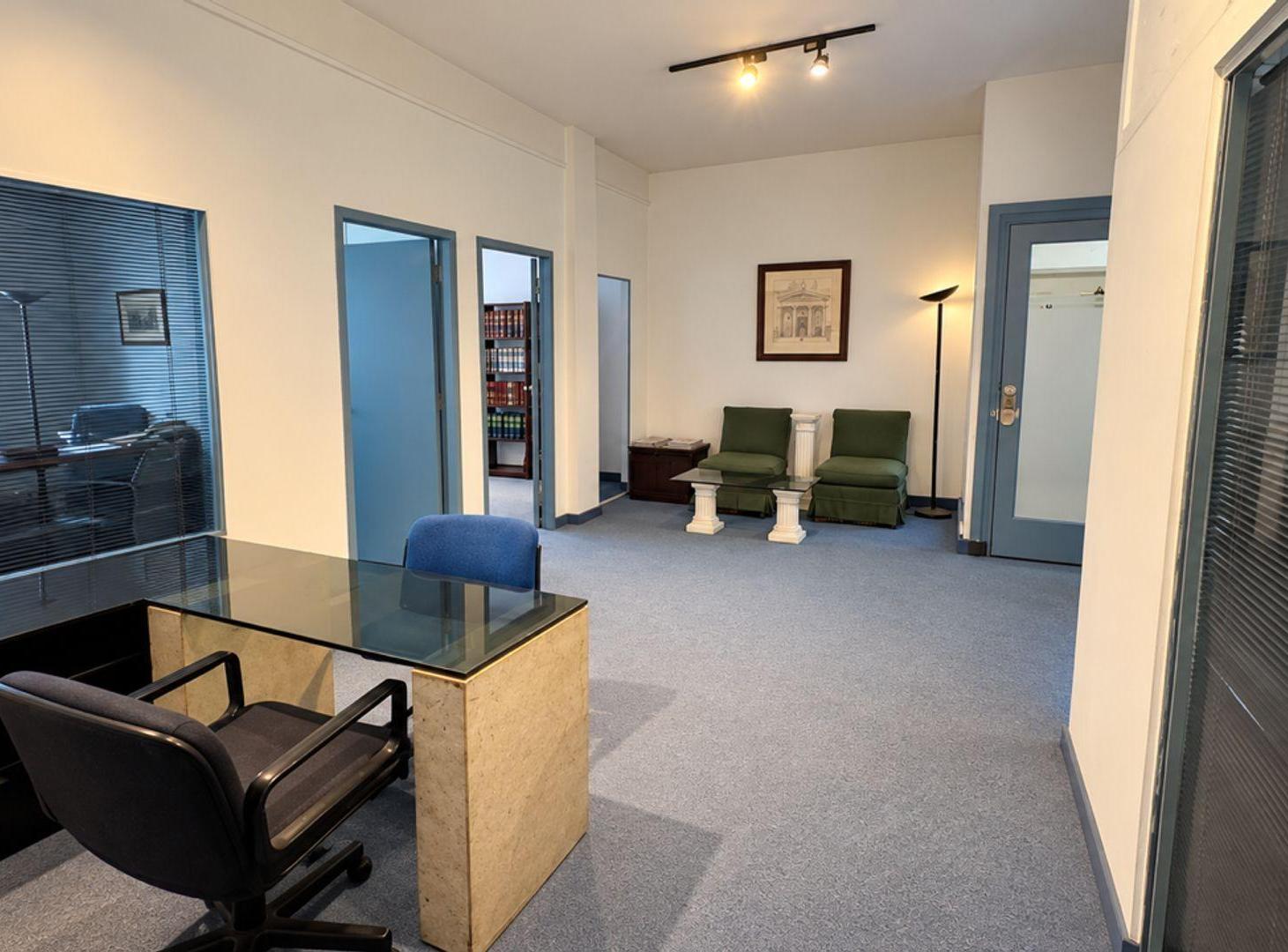 Foto de Venta - OFICINA - 97 m2 - Edificio CIBERT, imagen 1