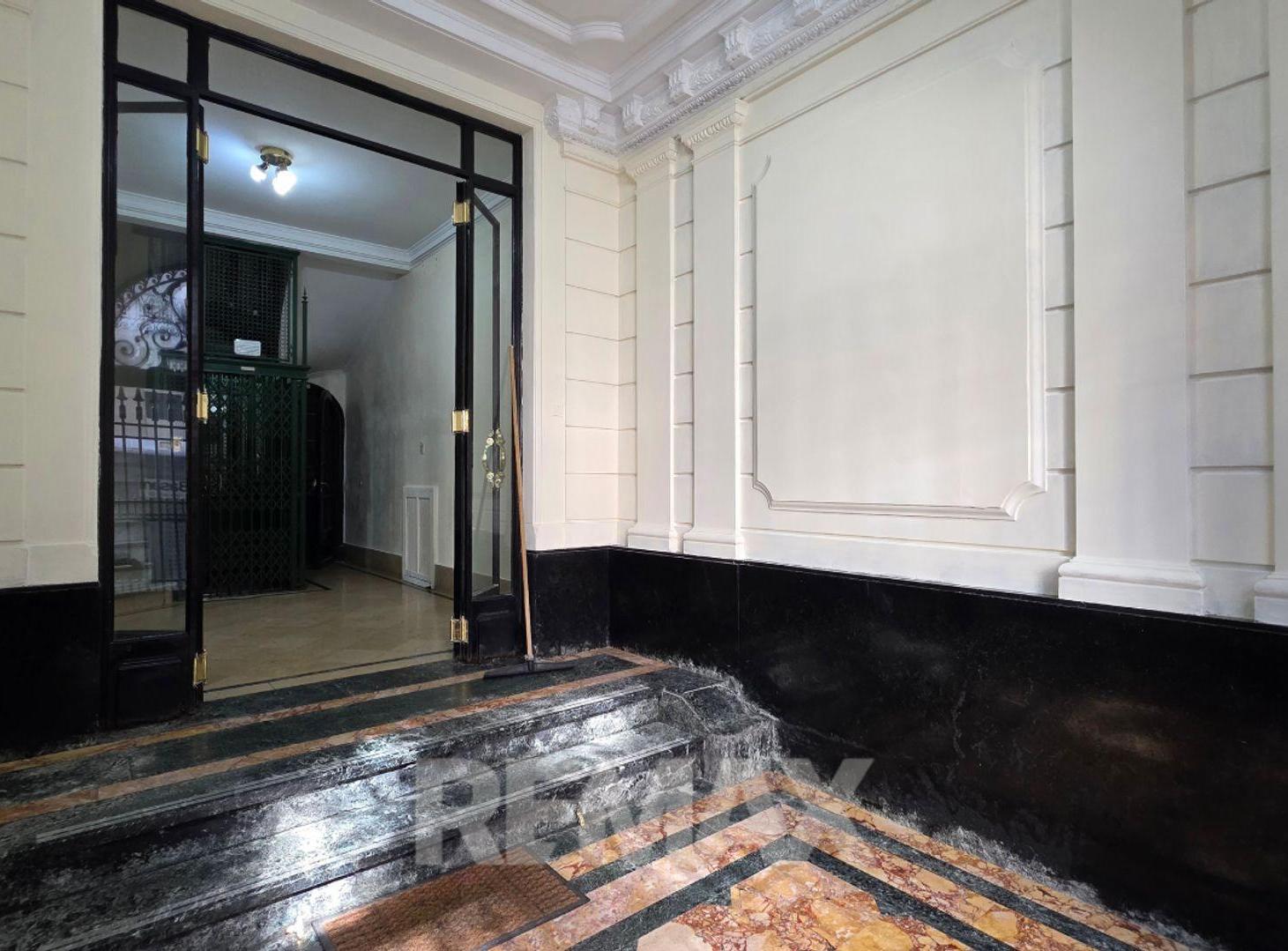 Foto de VENTA DEPARTAMENTO 5 AMB ELEGANTE PISO BALCON LUZ, imagen 4