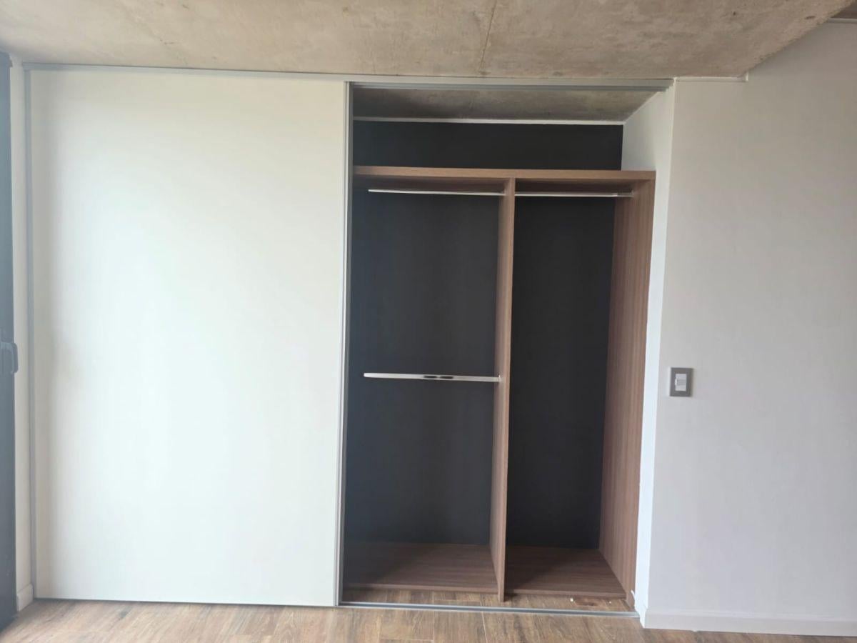 Foto de HERMOSO MONOAMBIENTE A ESTRENAR CON AMPLIO BALCÓN A LA CALLE SIMBRÓN, imagen 5