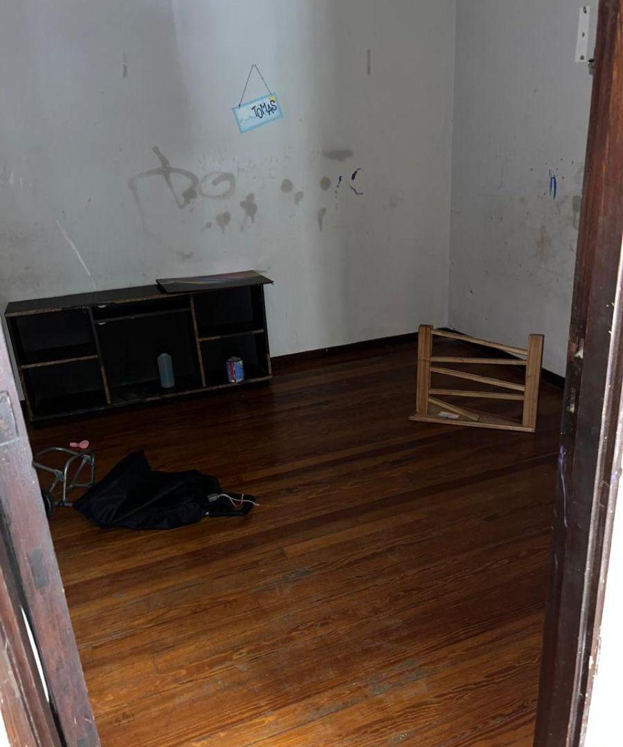 Foto de DEPÓSITO CON VIVIENDA 4 AMBIENTES EN PLANTA ALTA TERRADA 1074/1078, imagen 4