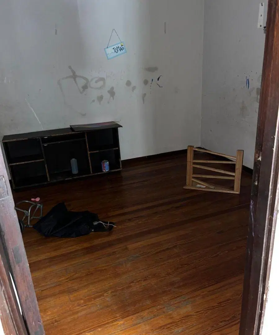 DEPÓSITO CON VIVIENDA 4 AMBIENTES EN PLANTA ALTA TERRADA 1074/1078 4