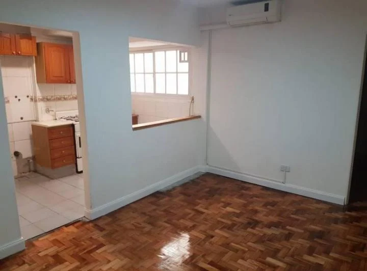Muy buen departamento dos ambientes en una esplendida zona 1