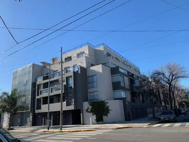 Divino dos ambientes  con balcón. Todo Luz 3
