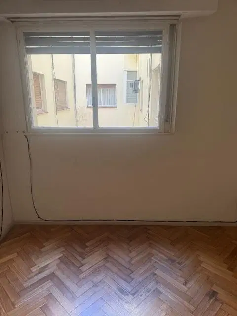 Dos ambientes luminosos solo para apto profesional consultorios u oficinas. 4