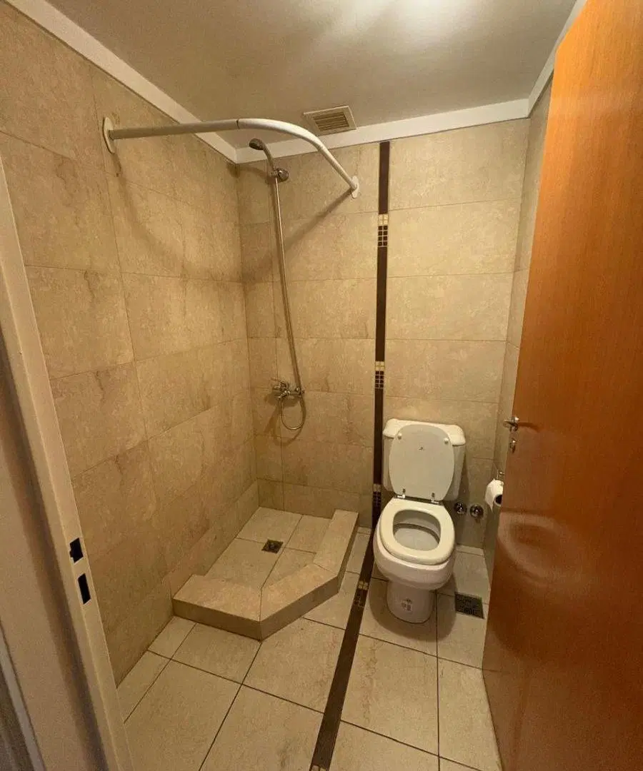 ALQUILER MODERNO MONOAMBIENTE 3