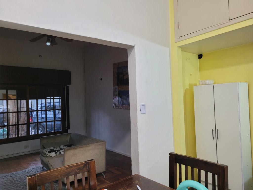 2 Viviendas Cada Una de 4 Ambientes, Independientes con Patio y Terraza. 5