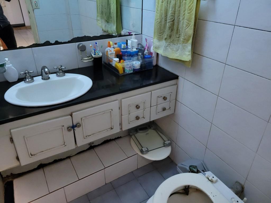 2 Viviendas Cada Una de 4 Ambientes, Independientes con Patio y Terraza. 2