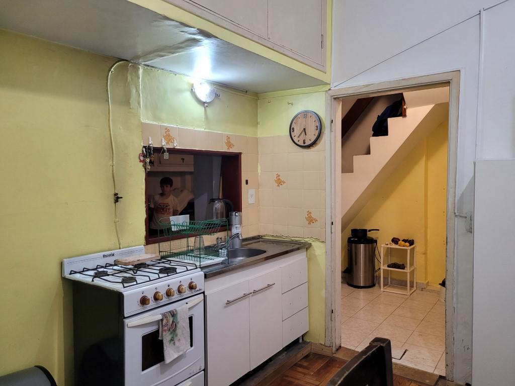2 Viviendas Cada Una de 4 Ambientes, Independientes con Patio y Terraza. 2