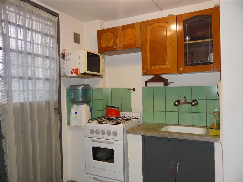 Foto de Local a metros de Av. Mitre, 39.00m2 cubiertos con patio.- Villa, imagen 5