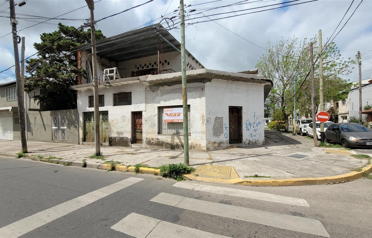 Galpon 340 m² Cub. en Venta, Zona Industrial, Villa Martelli 2