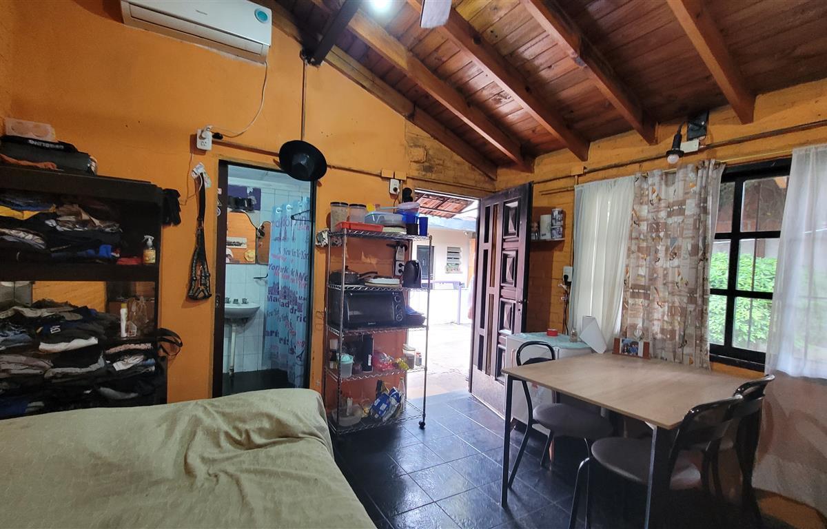 Casa Multifamiliar en Venta, 7 Amb. Pb, Pa y Fondo, Independiente,. Villa Martelli 3