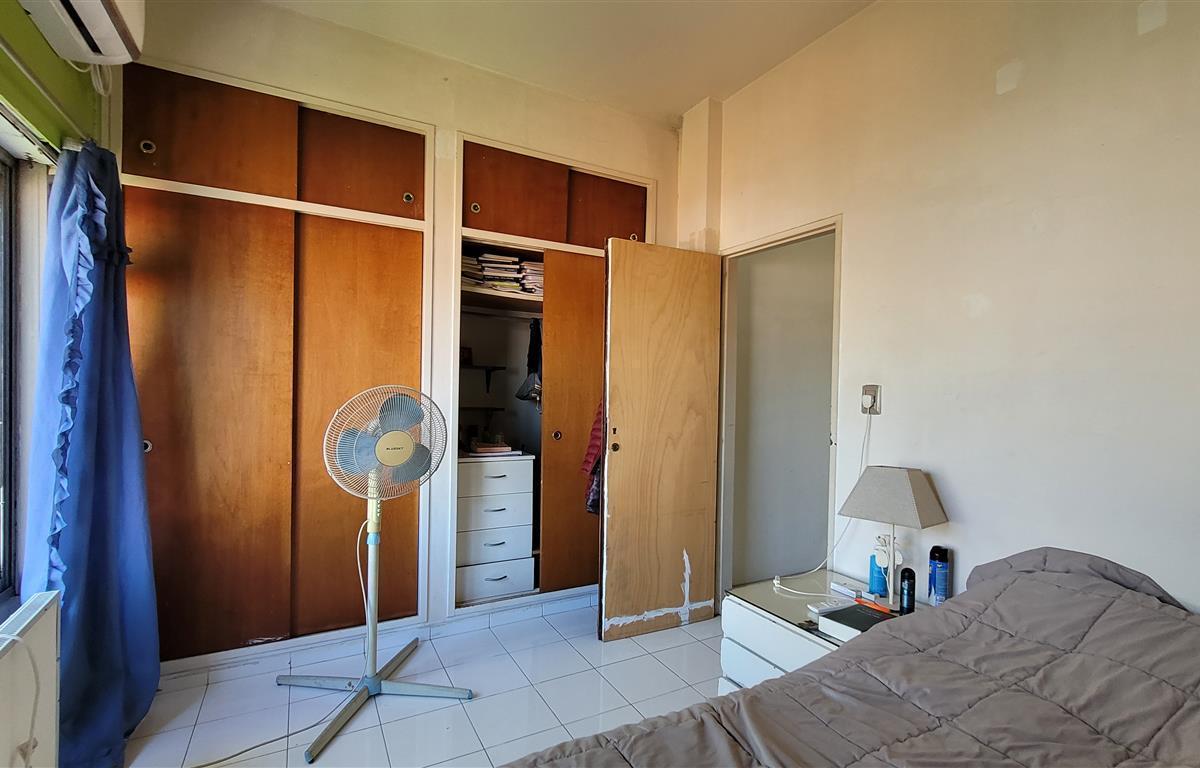 En Venta, en Block, 4 Departamentos y Terreno C/ Ingreso Vehicular. Villa Martelli. 2