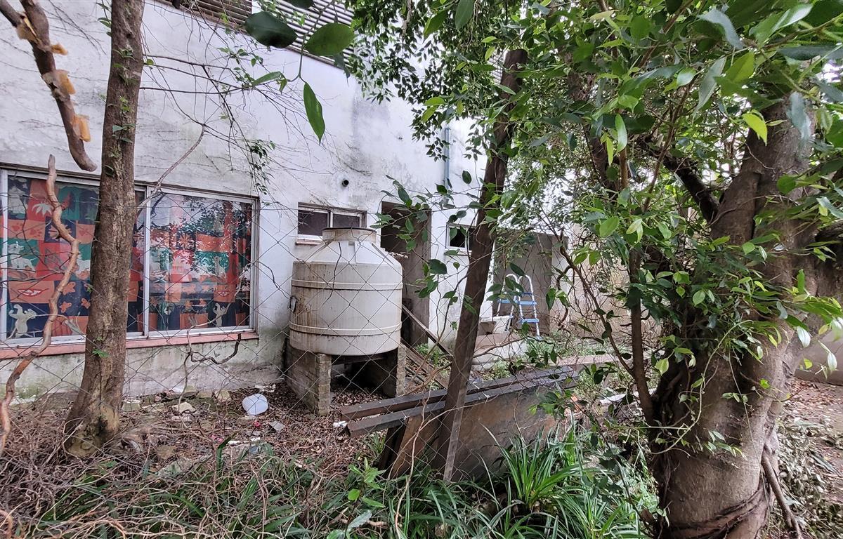 En Venta, en Block, 4 Departamentos y Terreno C/ Ingreso Vehicular. Villa Martelli. 3