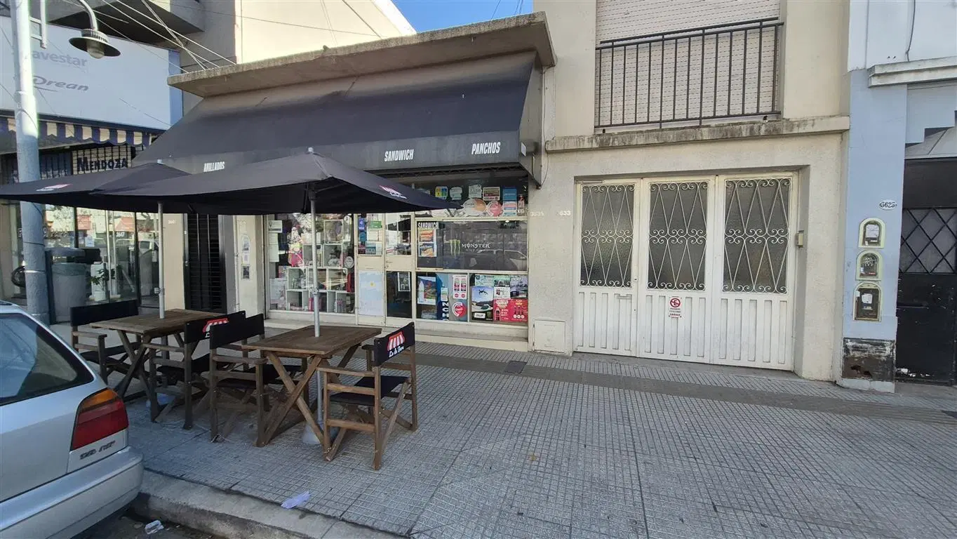 Terreno 300m2 en  Venta  Sobre Av. Laprida próximo a  Mitre. V. Martelli 2
