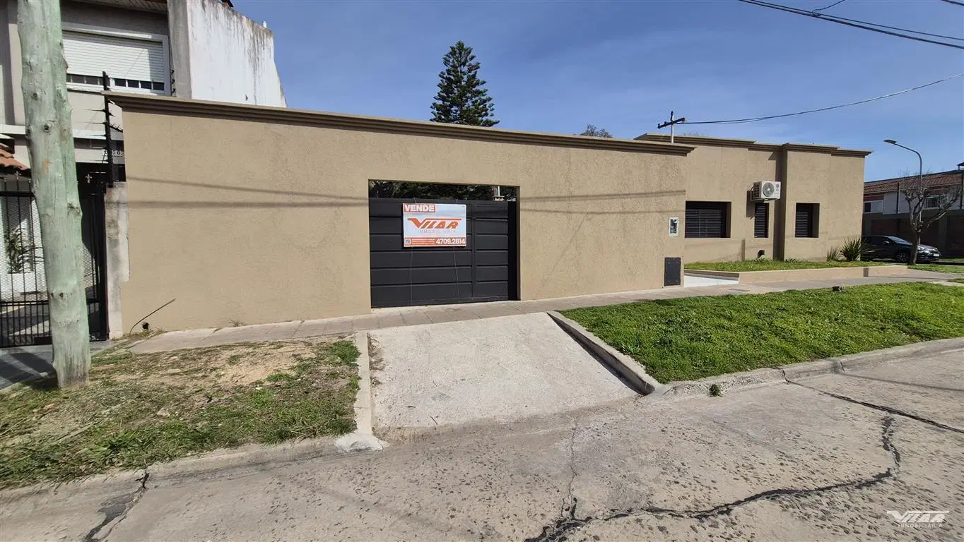 Terreno en venta de 10.00x21.50, zona R1. Barrio Parque - V. Martelli - V. Lopez 4
