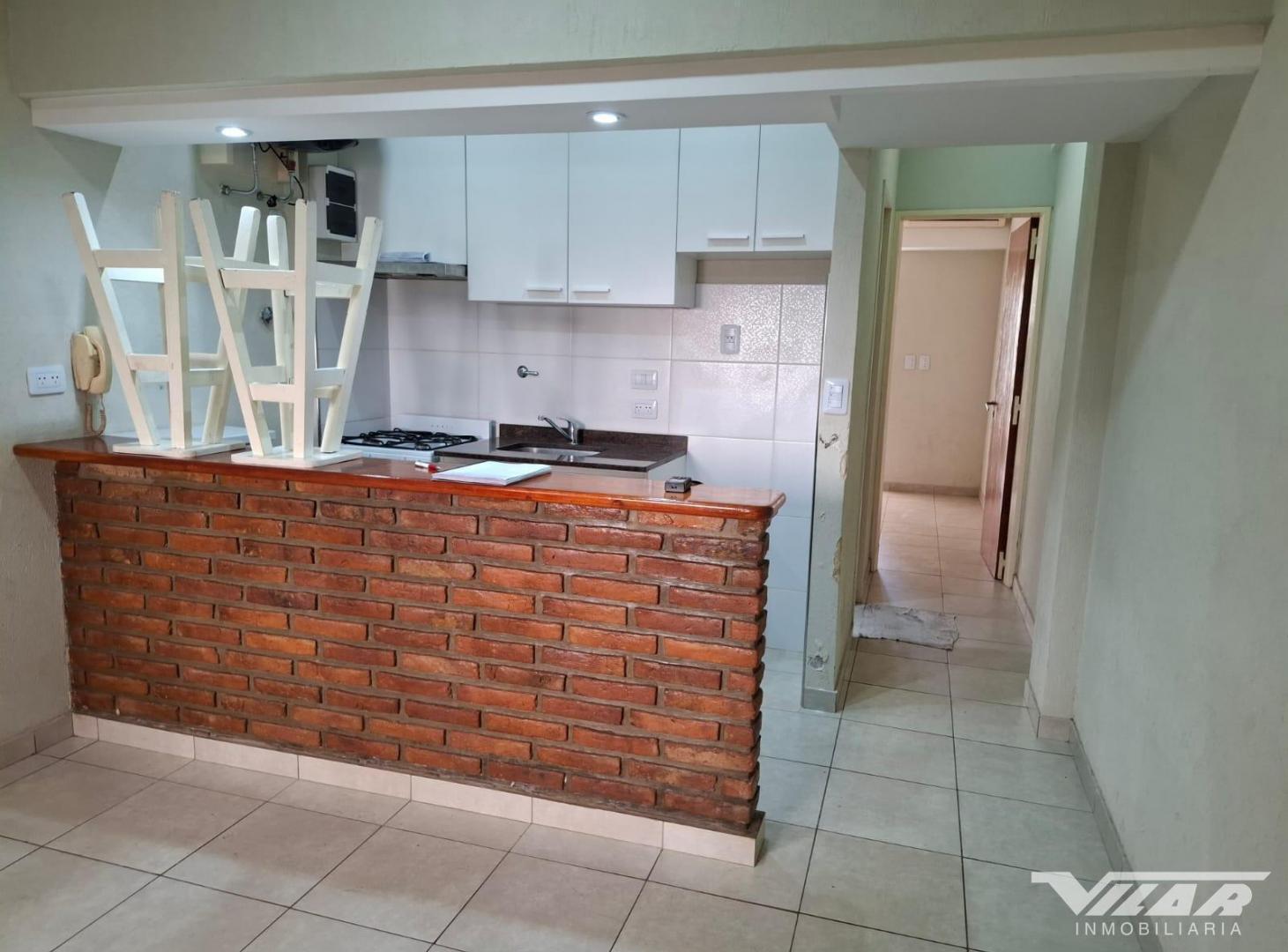 Foto de Depto en Alquiler 2 amb. PB fondo con patio y jardin. Florida - V. Lopez, imagen 1