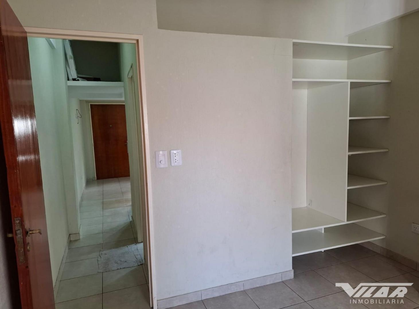 Foto de Depto en Alquiler 2 amb. PB fondo con patio y jardin. Florida - V. Lopez, imagen 5