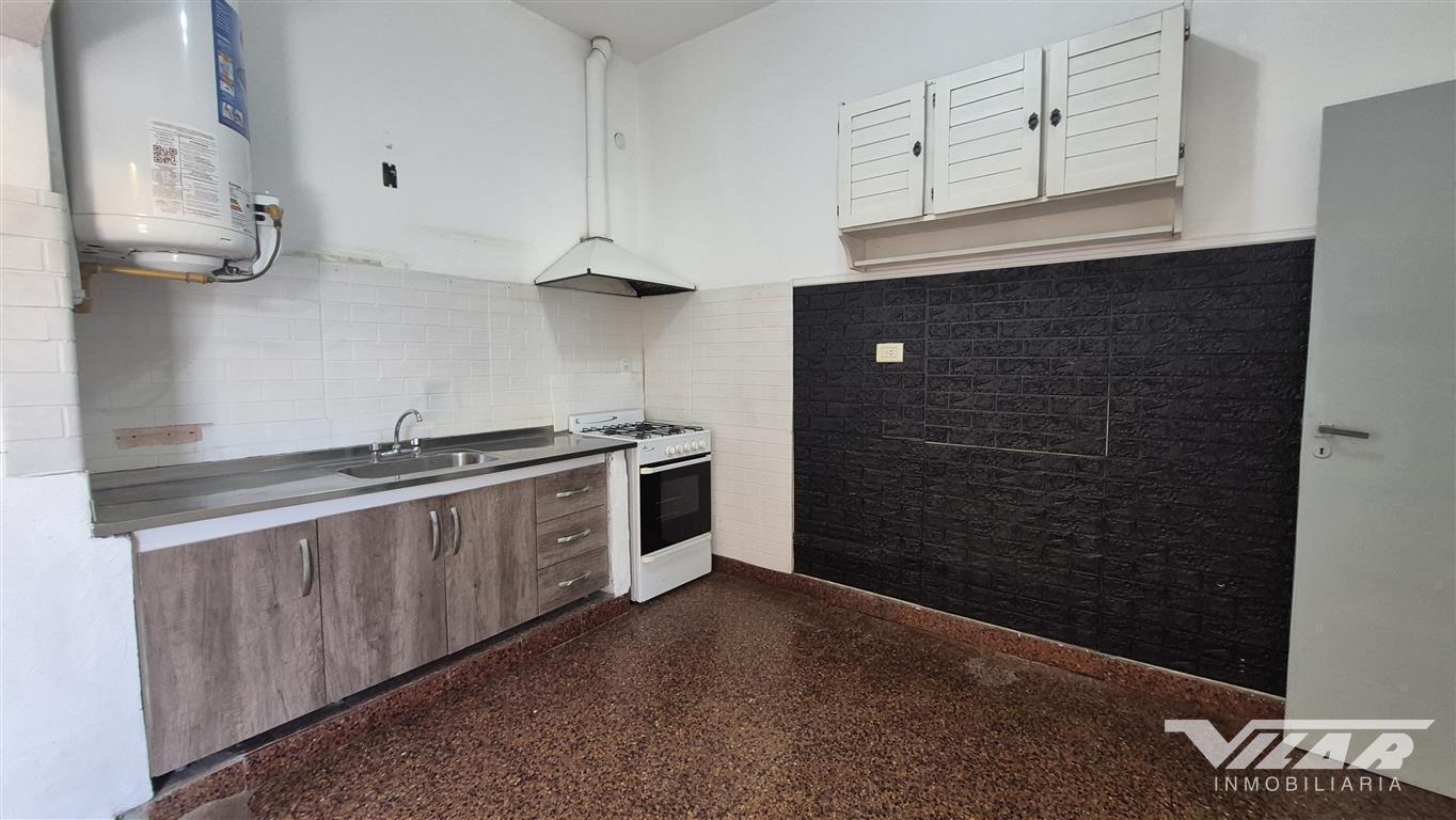 Foto de En venta PH 3 amb., independiente c/ patio, cochera y terraza. - V, imagen 3
