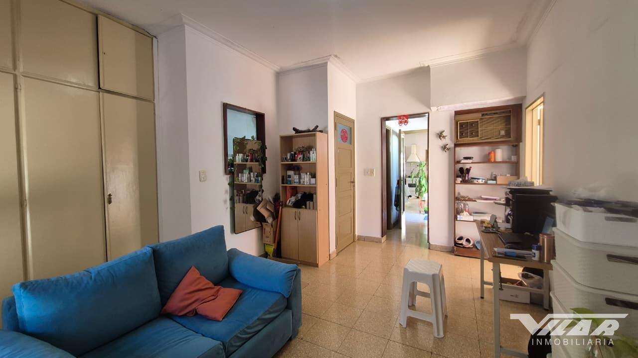 Foto de En venta, Vivienda 3 amb con patio y terraza con Galpón de 130m2, imagen 4