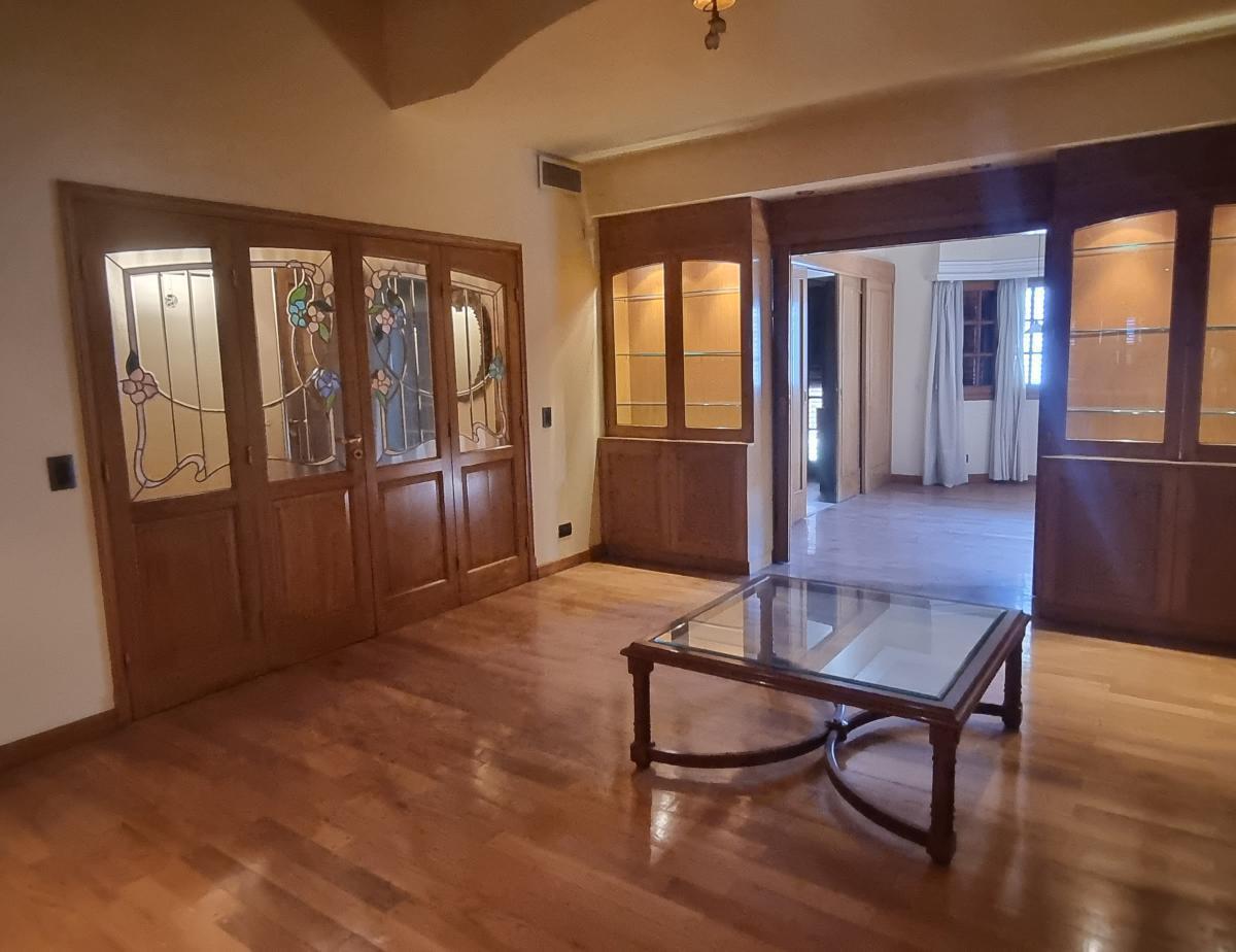 Casa en Venta: Barrio Arizu Godoy Cruz, Mendoza. 4
