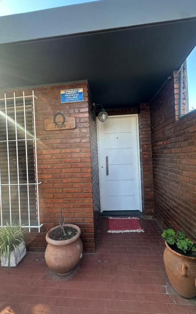 Foto de Venta en Block en Moreno Galpón + SUM + Casa, imagen 3