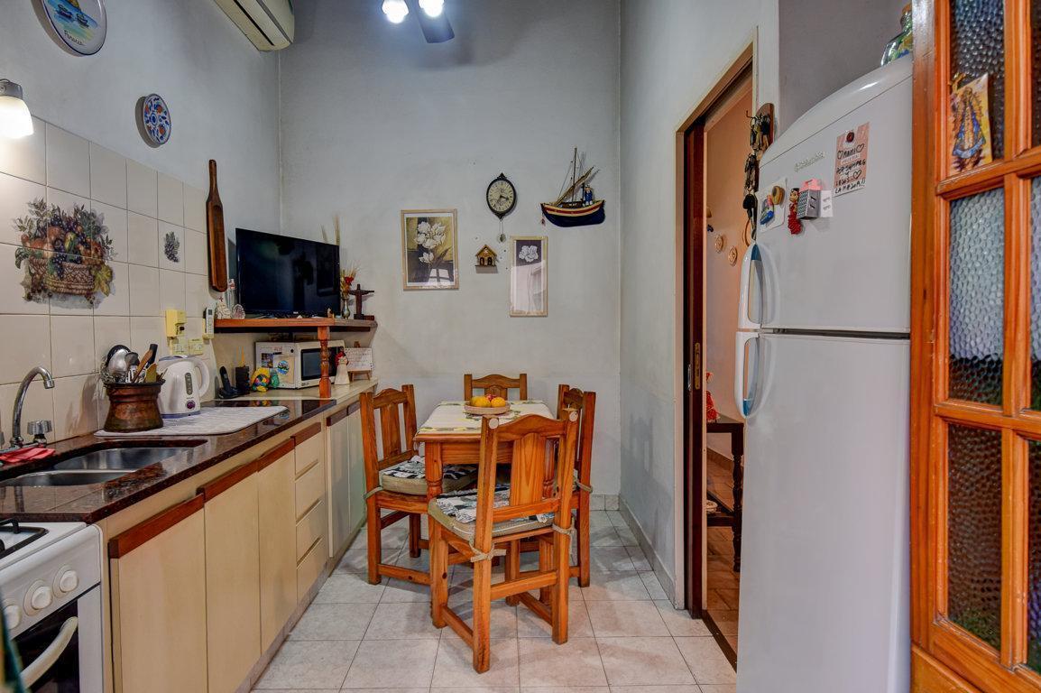 Foto de CASA EN VENTA 3 AMBIENTES CON JARDIN Y COCHERA EN SAN ISIDRO., imagen 5