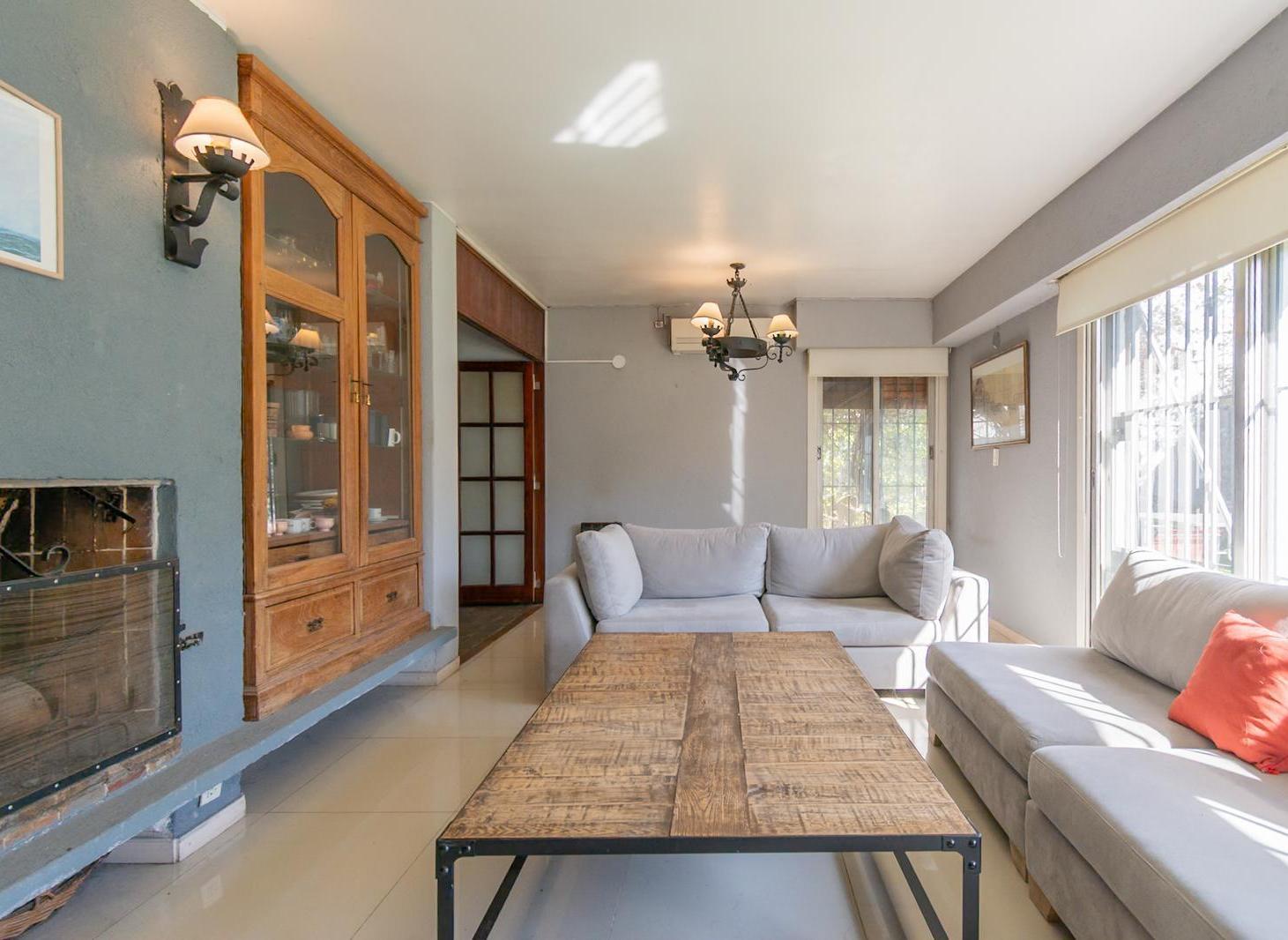 Foto de Venta PH estilo casa, 6 ambientes, cochera, pileta, parrilla y terraza, imagen 1