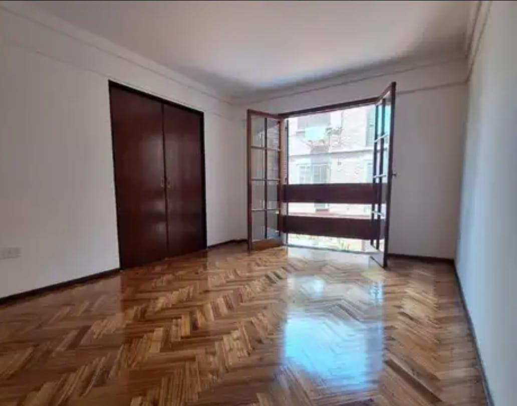 Foto de Departamento dos ambientes con cochera,pileta, baulera, imagen 2