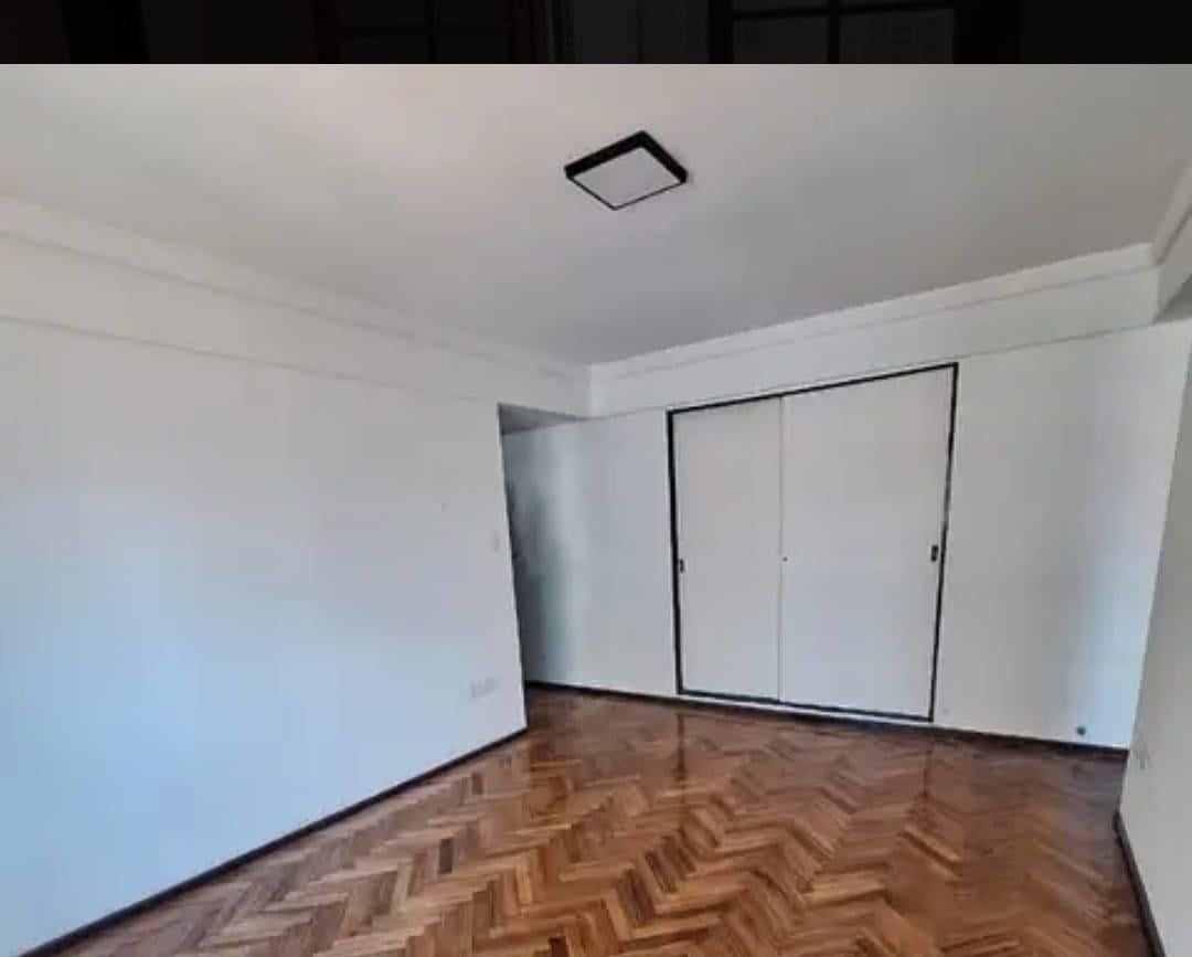 Foto de Departamento dos ambientes con cochera,pileta, baulera, imagen 3
