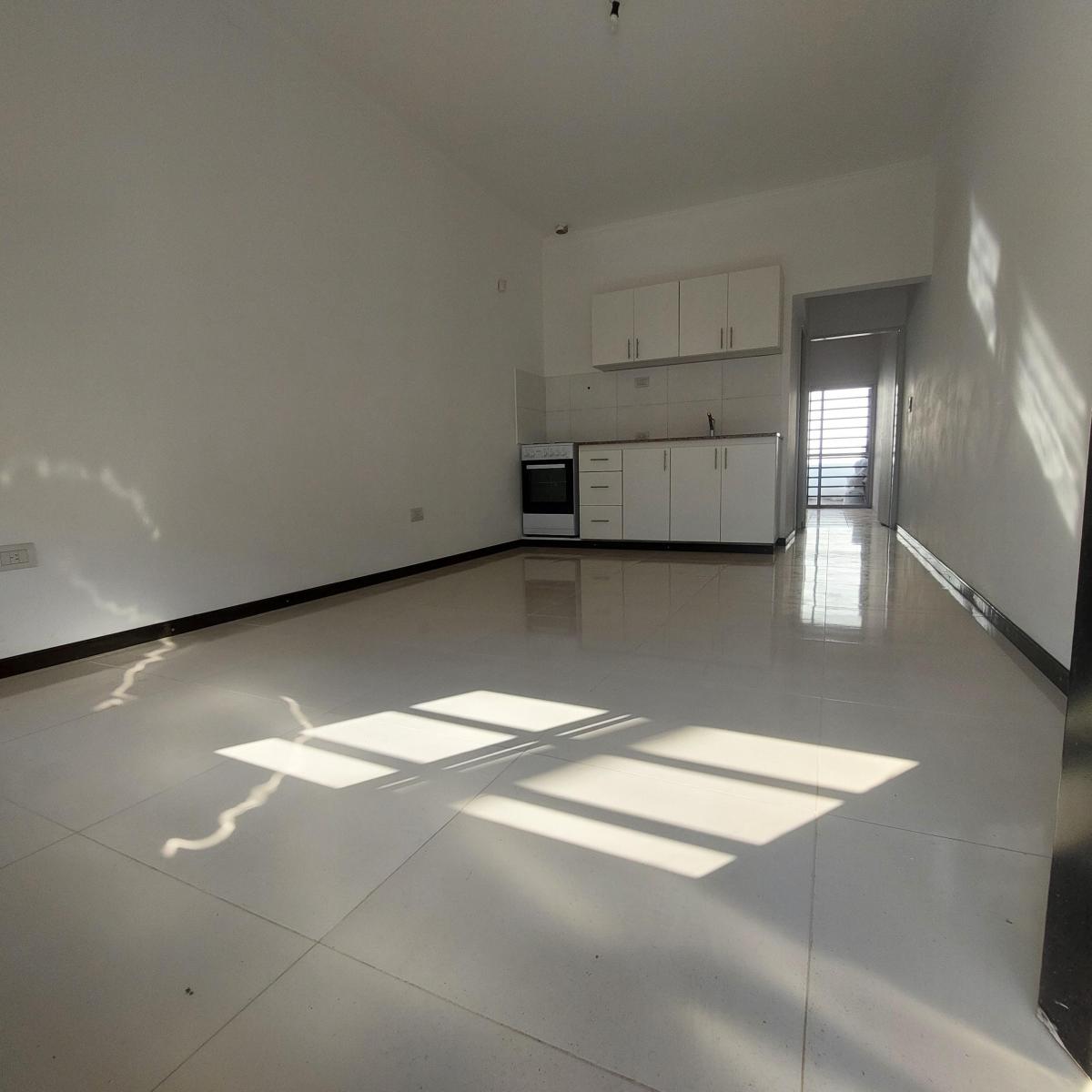 PH con 33 m² construidos, 1 habitación en venta en Morón