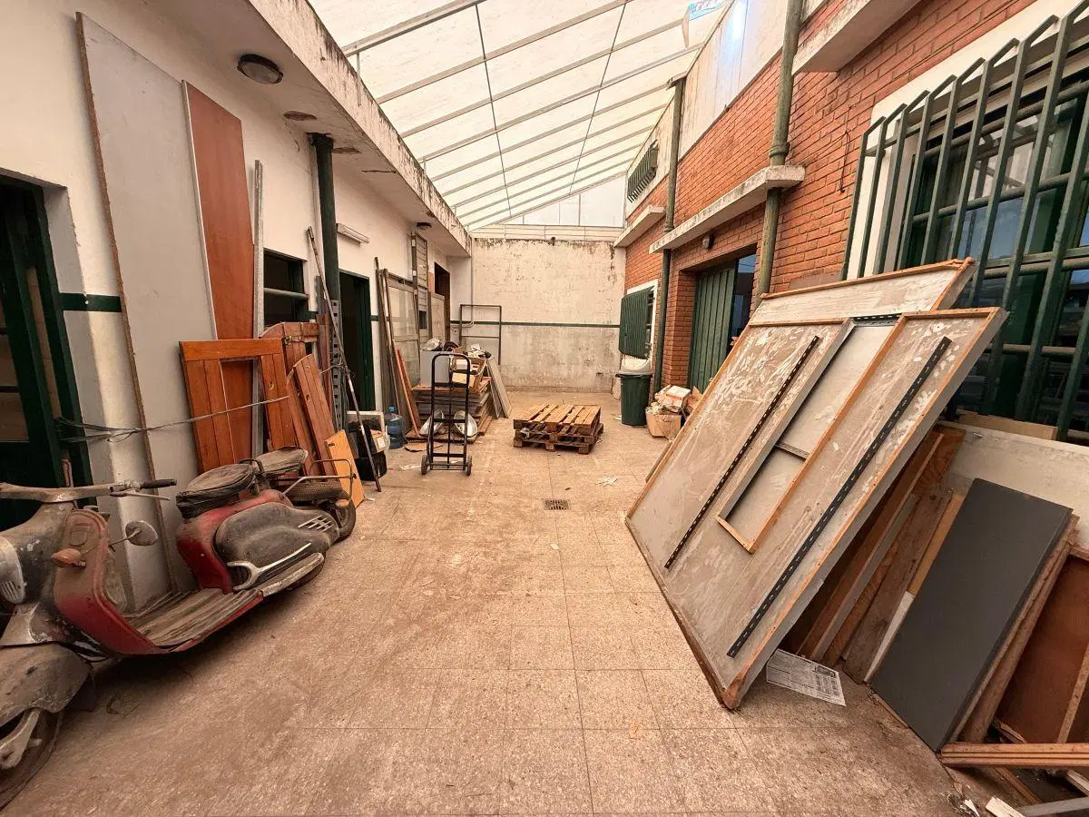 Depósito de 290 m² en alquiler en La Matanza 5