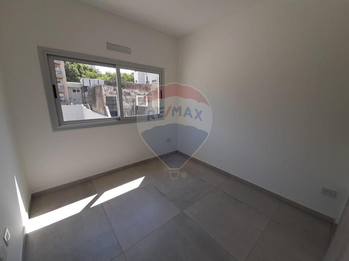 Venta Departamento con Cochera Quilmes Centro 2