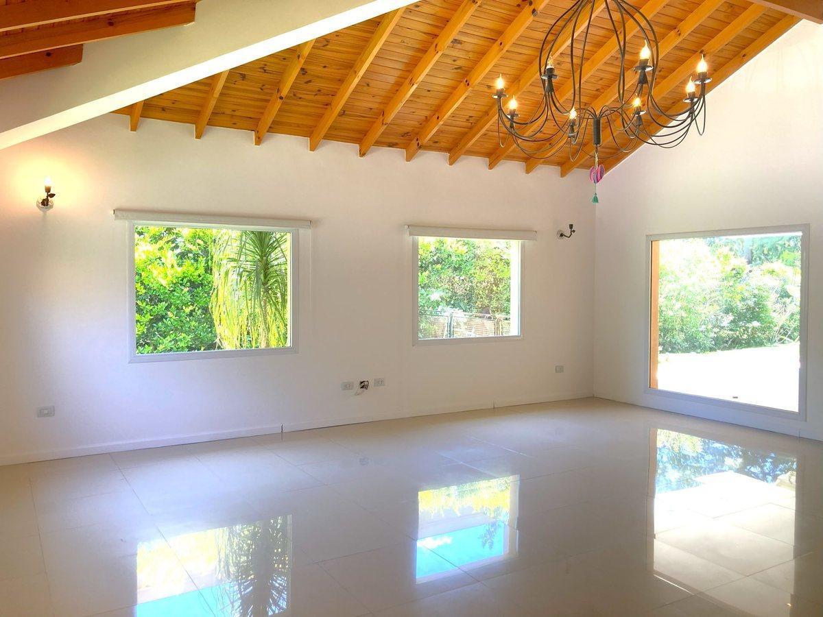 Venta Casa Las Acacias de Hudson 5 Amb con Pileta 2
