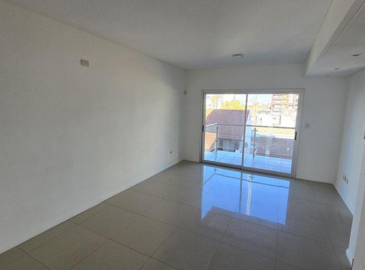 VENTA DEPARTAMENTO 4 AMBIENTES QUILMES CENTRO 4