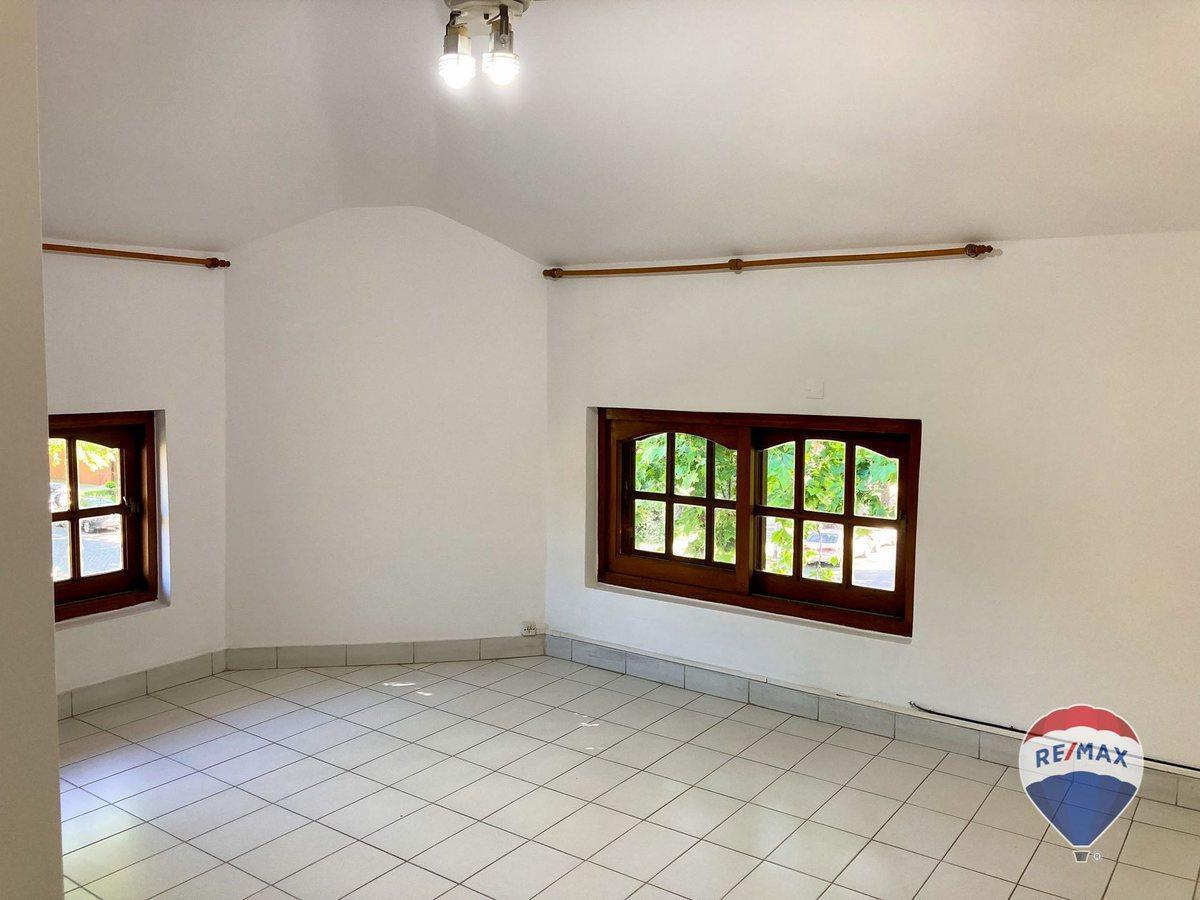 Casa en Venta en Belgrano R 2
