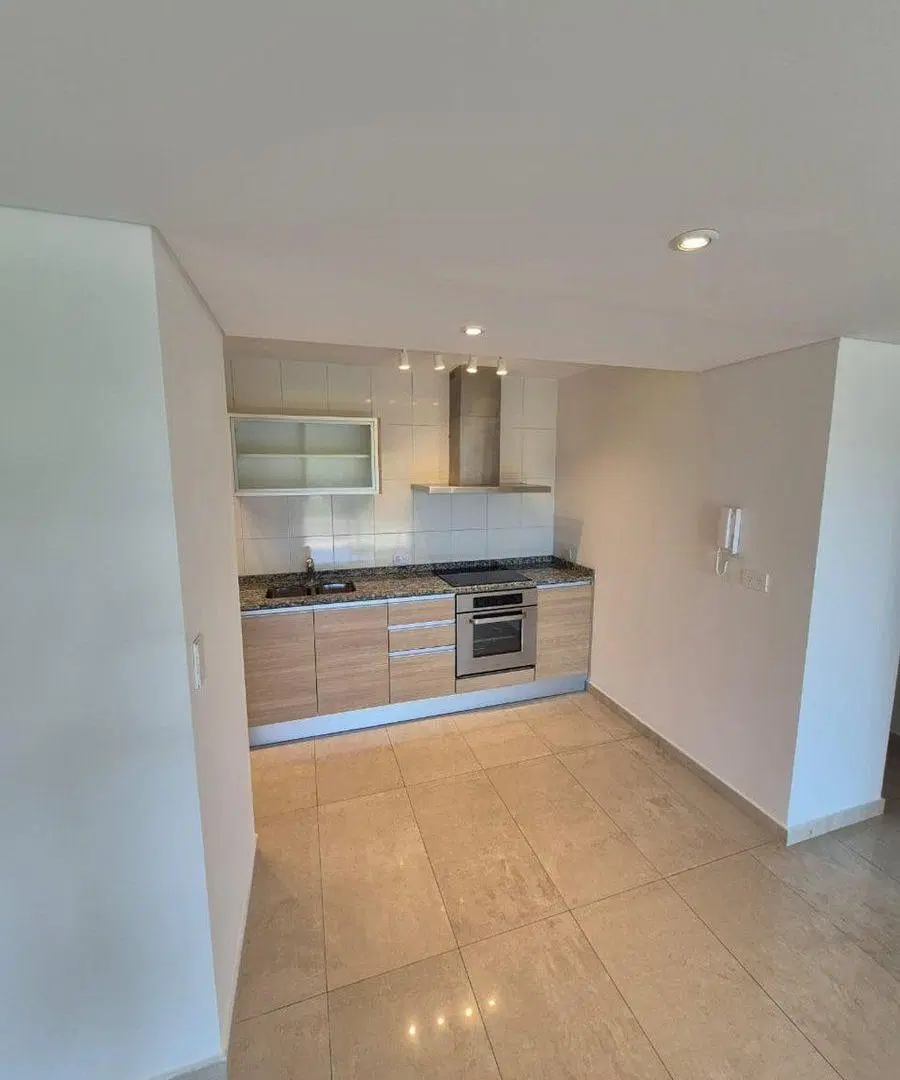 DEPARTAMENTO DE 2 AMBIENTES EN VENTA EN ADROGUE 2