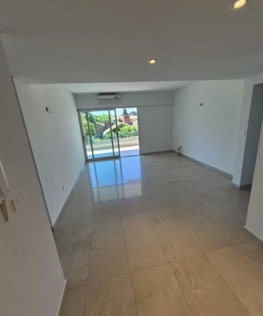 DEPARTAMENTO DE 2 AMBIENTES EN VENTA EN ADROGUE 5