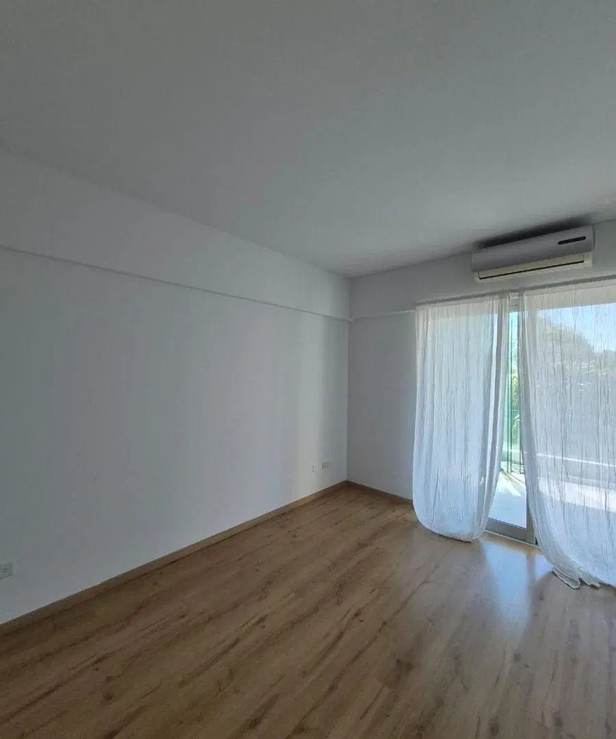 DEPARTAMENTO DE 2 AMBIENTES EN VENTA EN ADROGUE 4