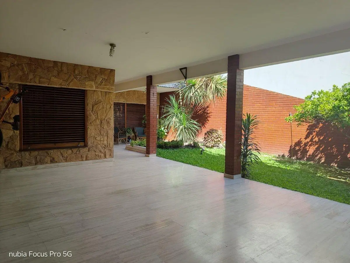CASA EN VENTA 5 AMBIENTES VILLA LUGANO 2